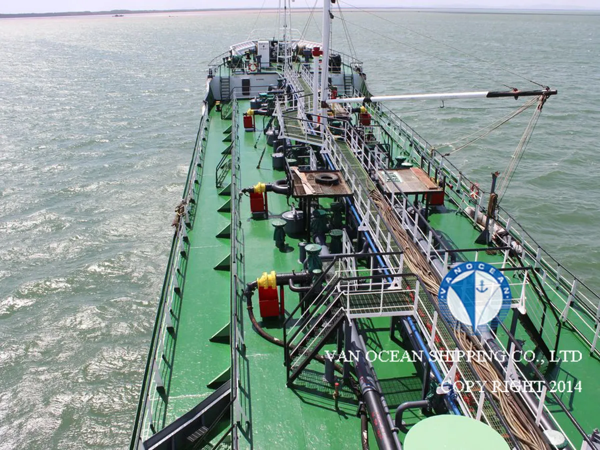 Oil/Chemical tanker for sale