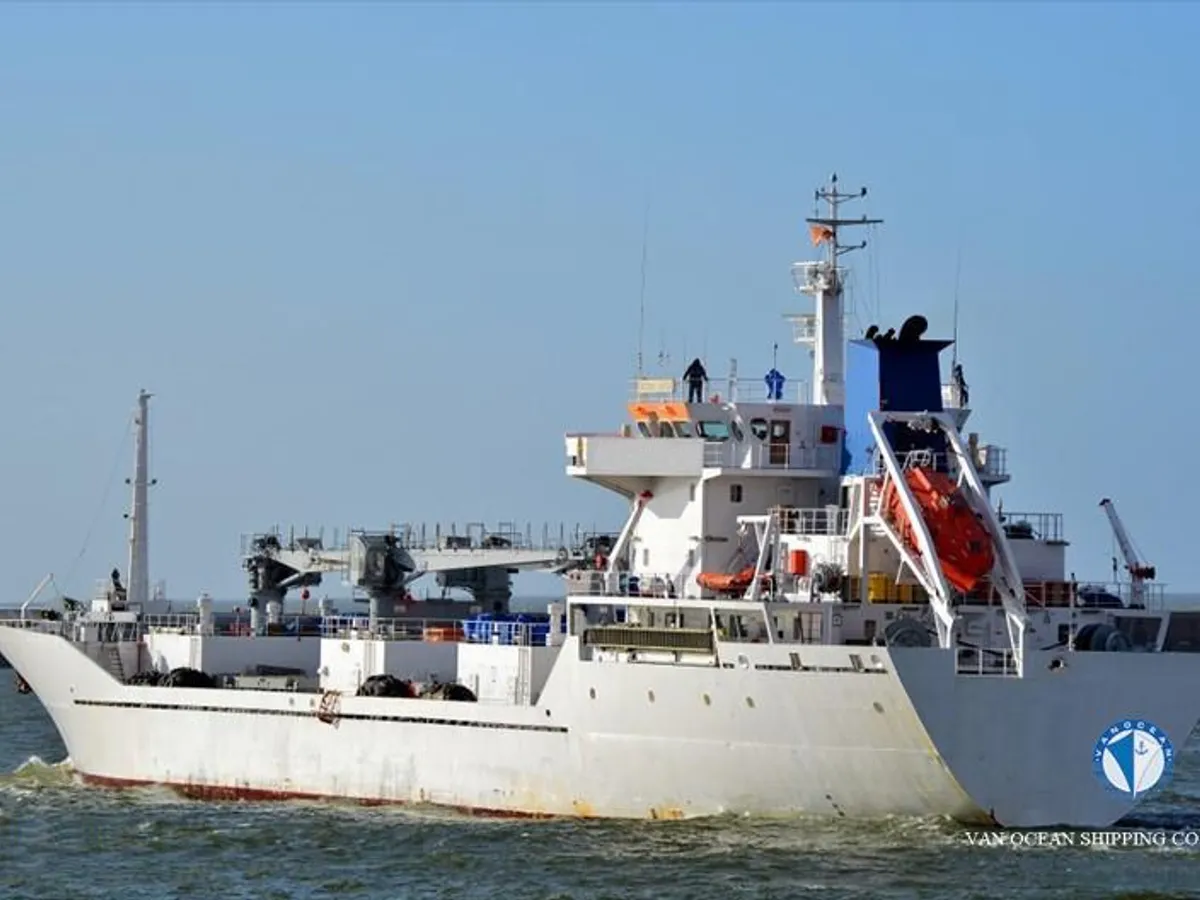 Reefer ship for sale