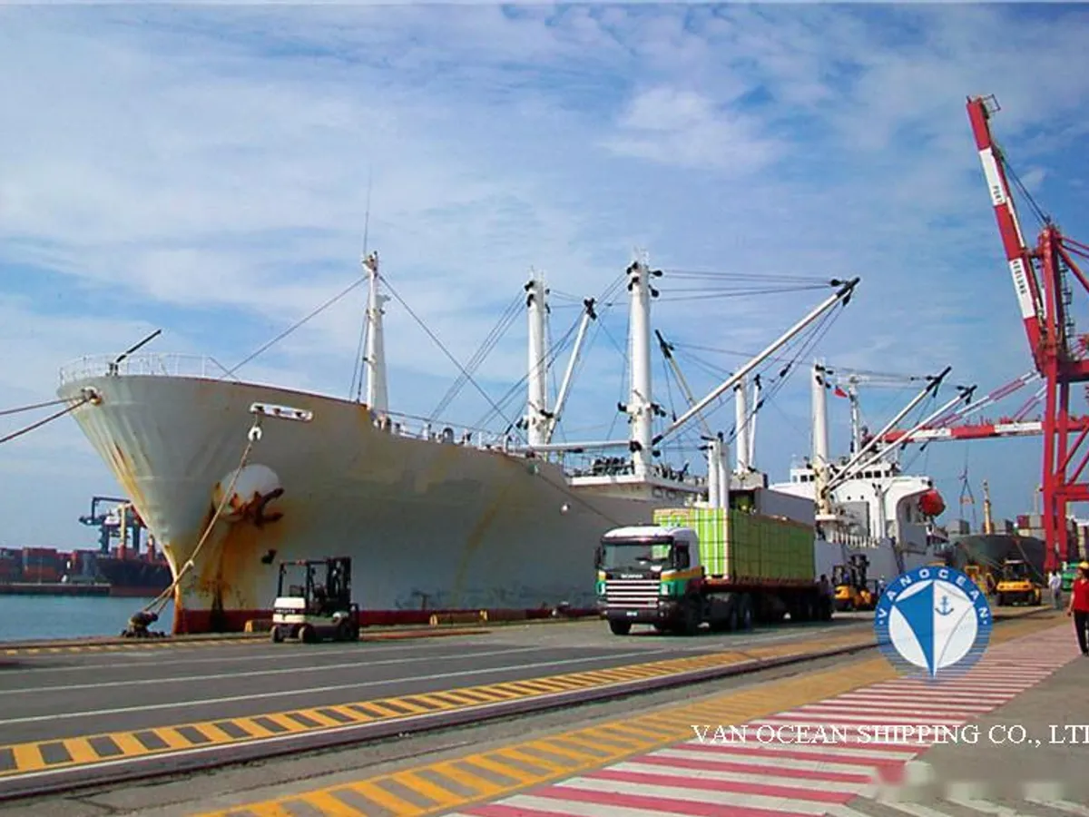 Reefer ship for sale