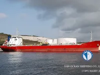 Oil/Chemical tanker for sale