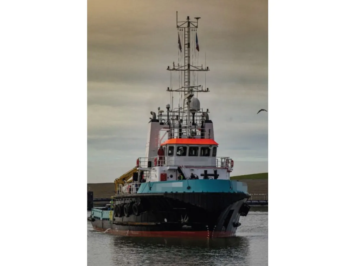 Reefer ship for sale