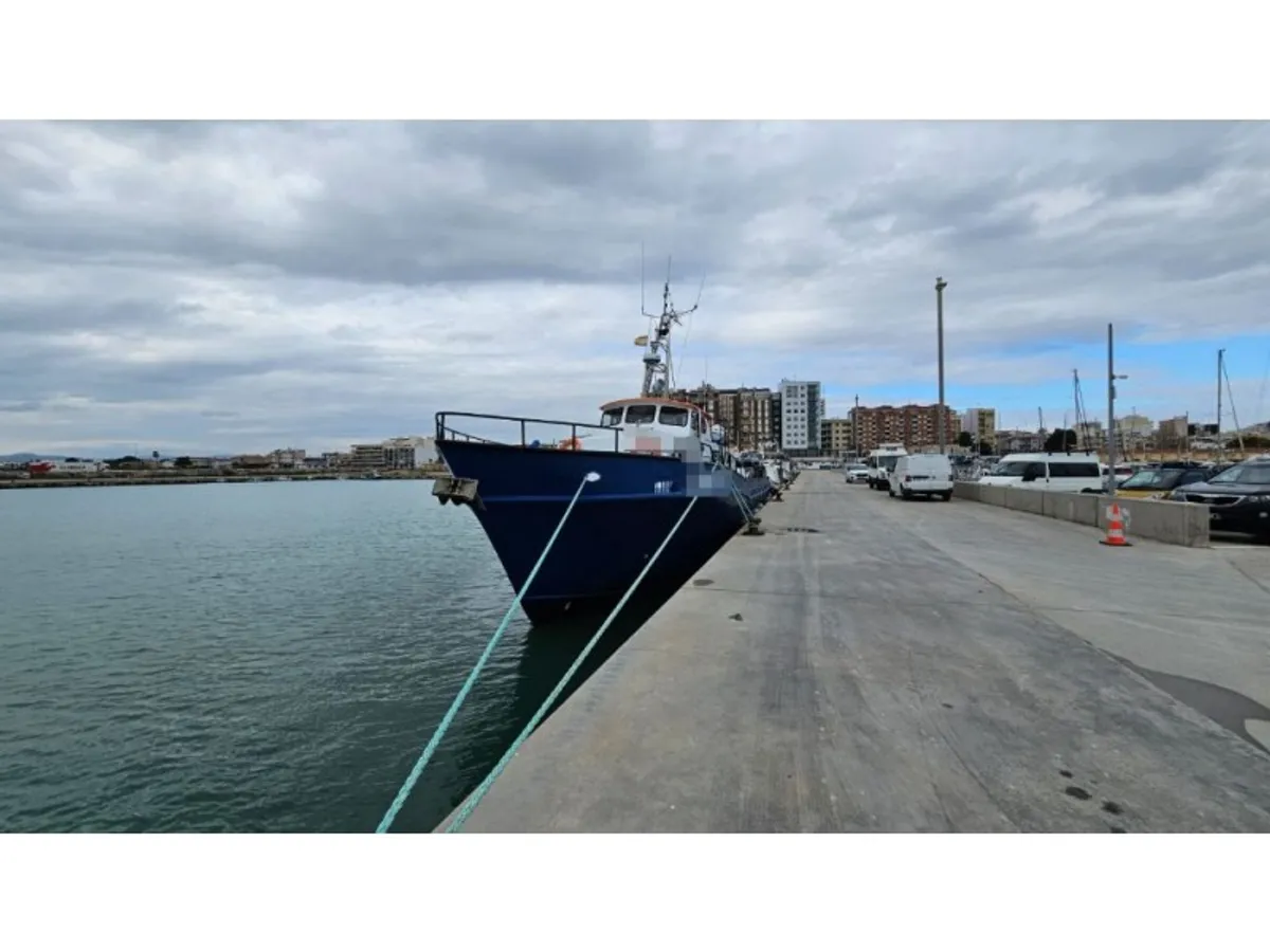 Crew boat for sale
