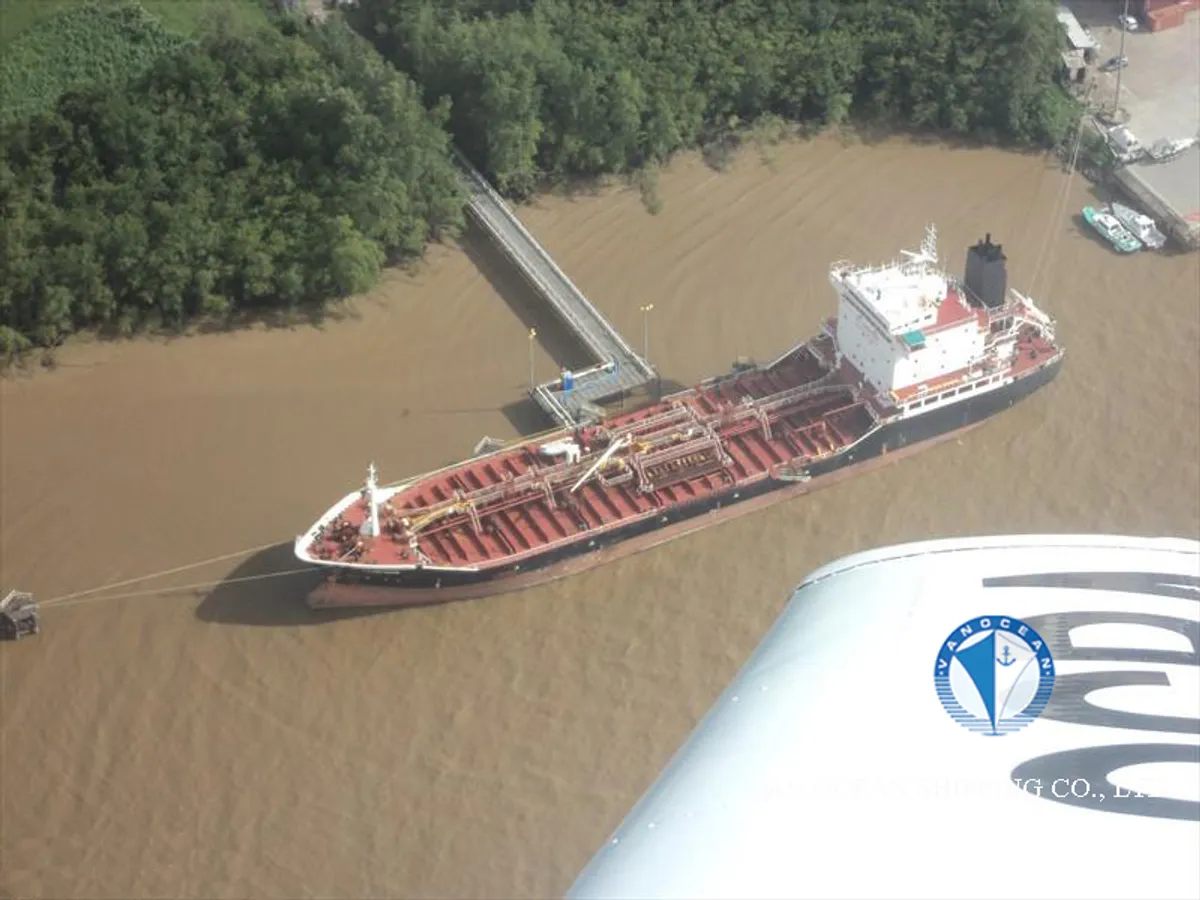 Oil/Chemical tanker for sale