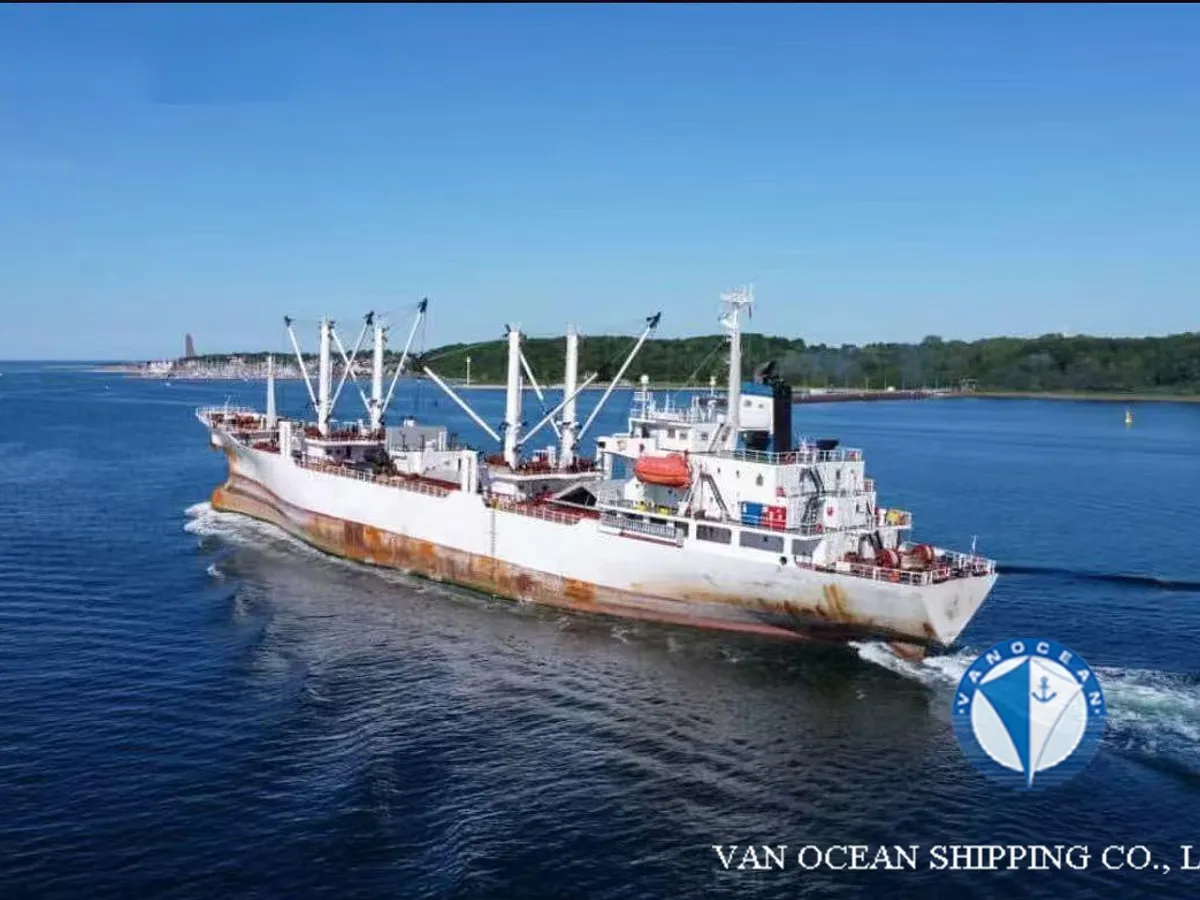 Reefer ship for sale