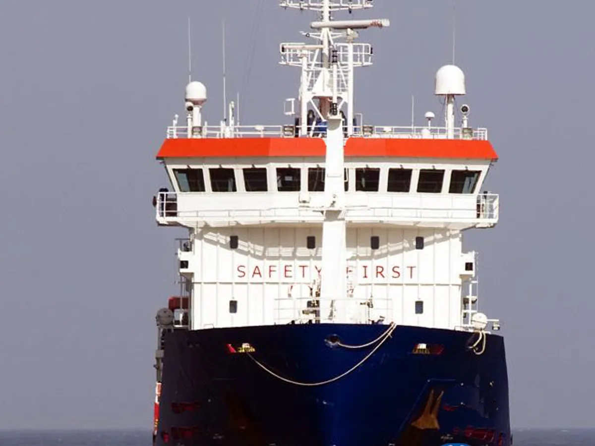 Oil/Chemical tanker for sale