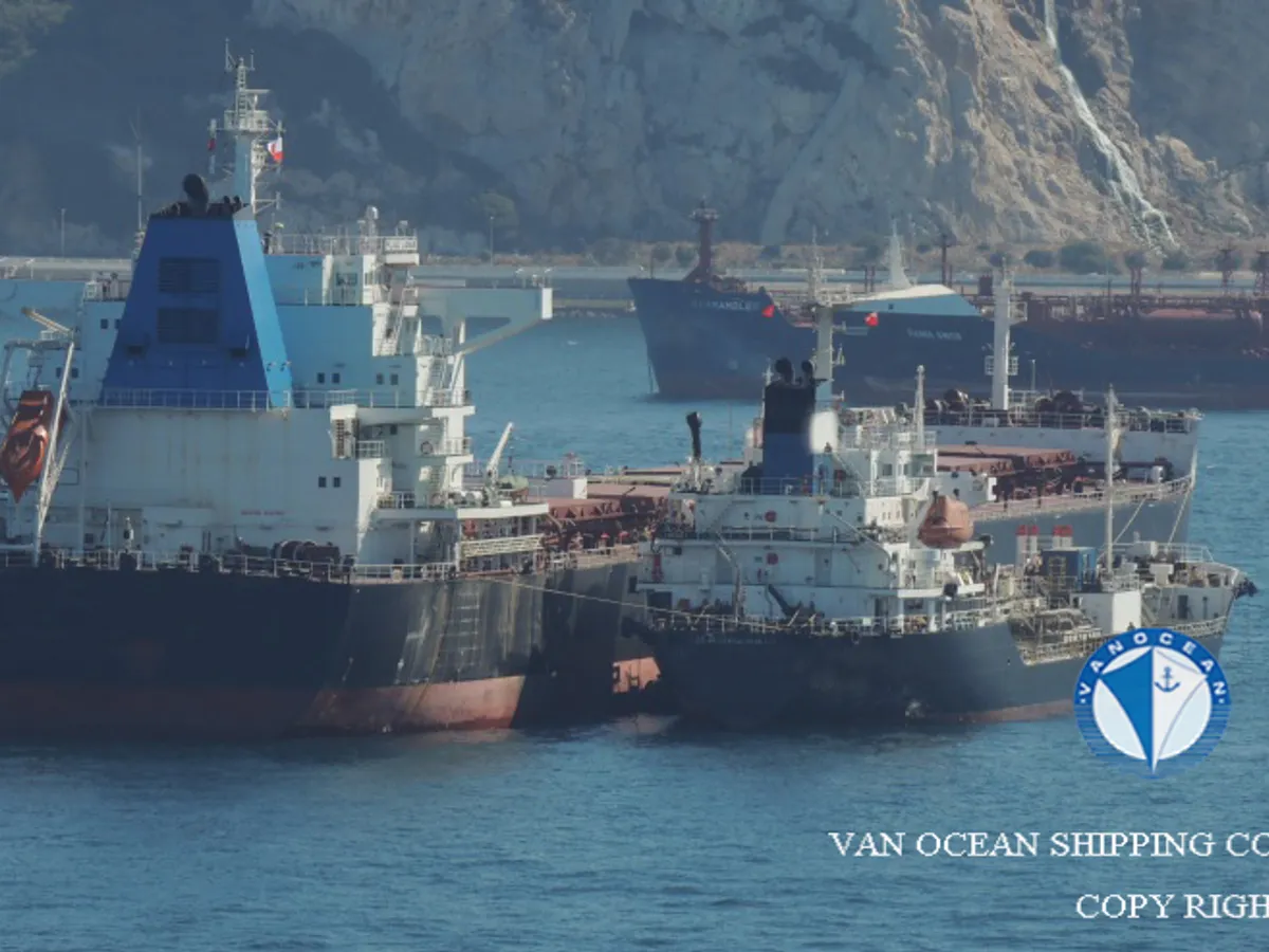 Oil/Chemical tanker for sale