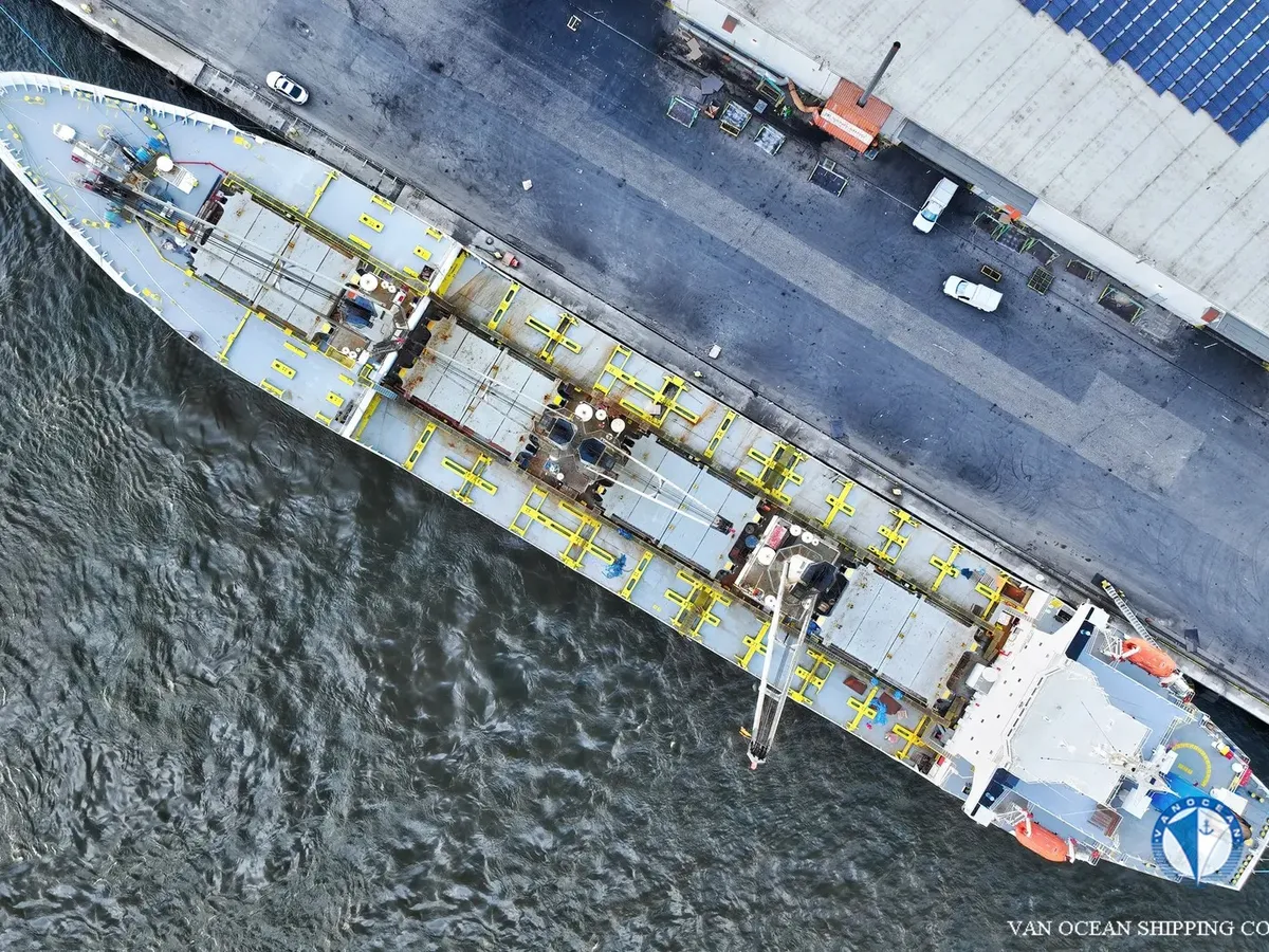 Reefer ship for sale