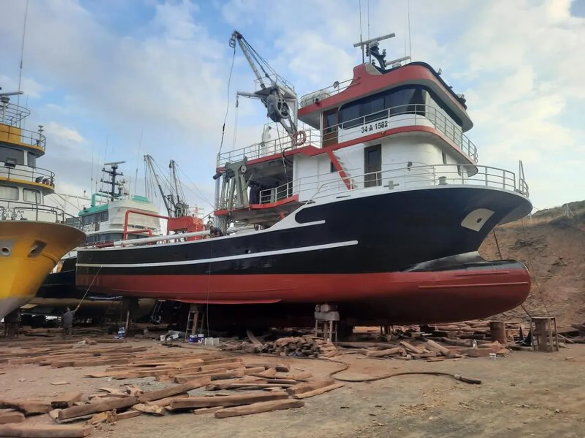 Fishing vessel for sale