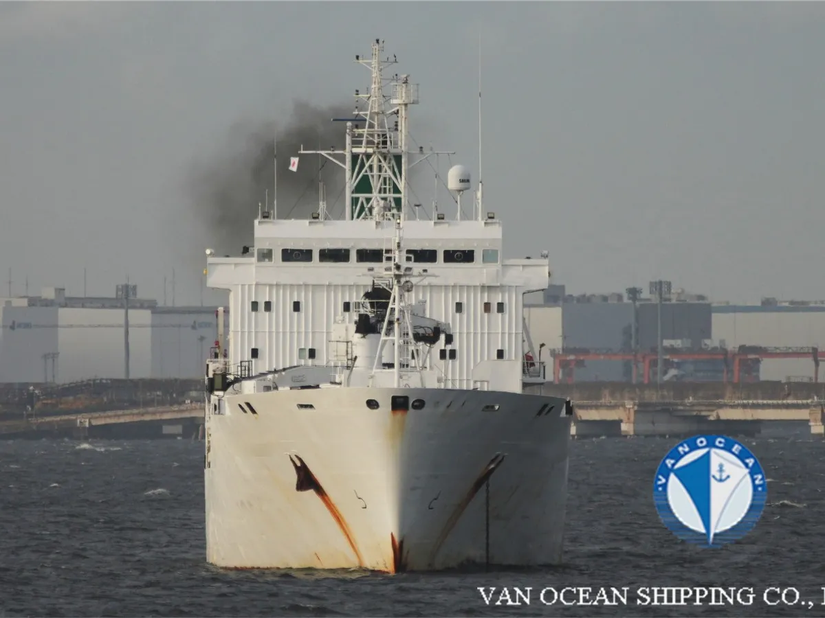 Reefer ship for sale