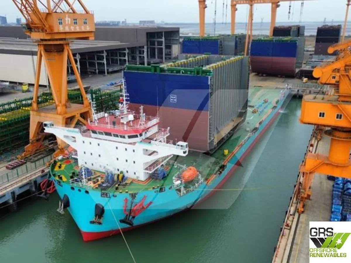 Dry cargo ship for sale