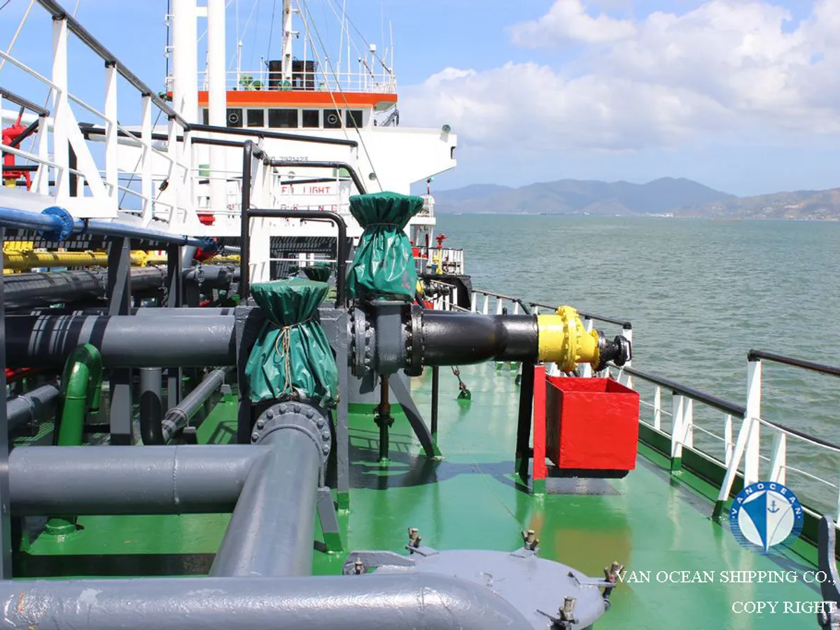 Oil/Chemical tanker for sale