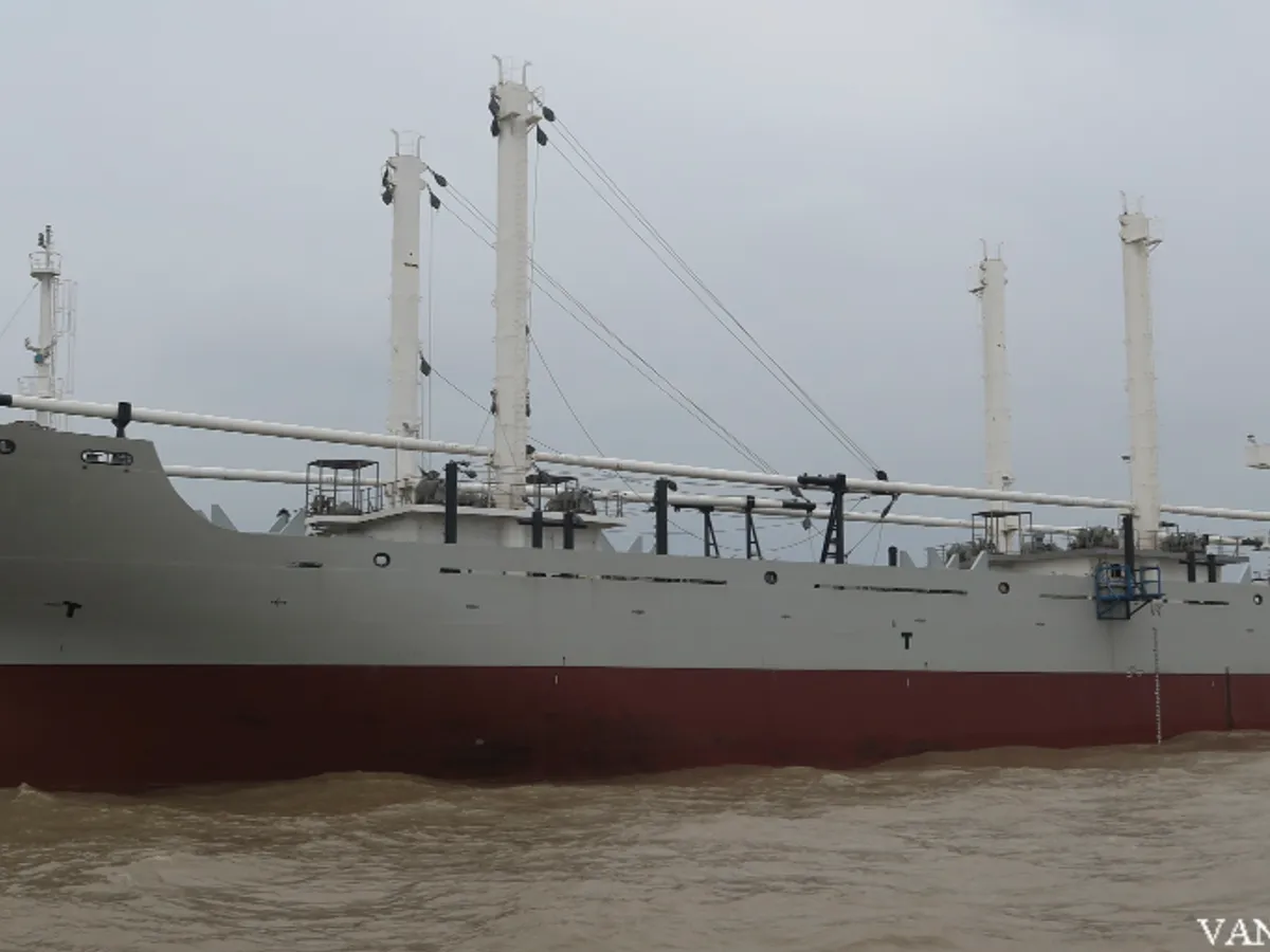 Reefer ship for sale