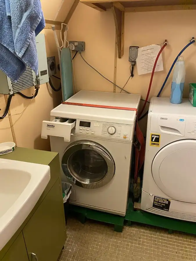 Oil/Chemical tanker for sale