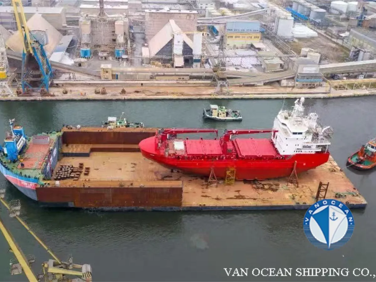 Reefer ship for sale