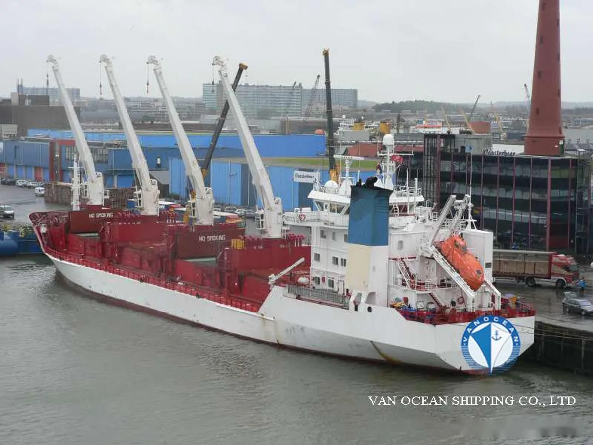 Reefer ship for sale