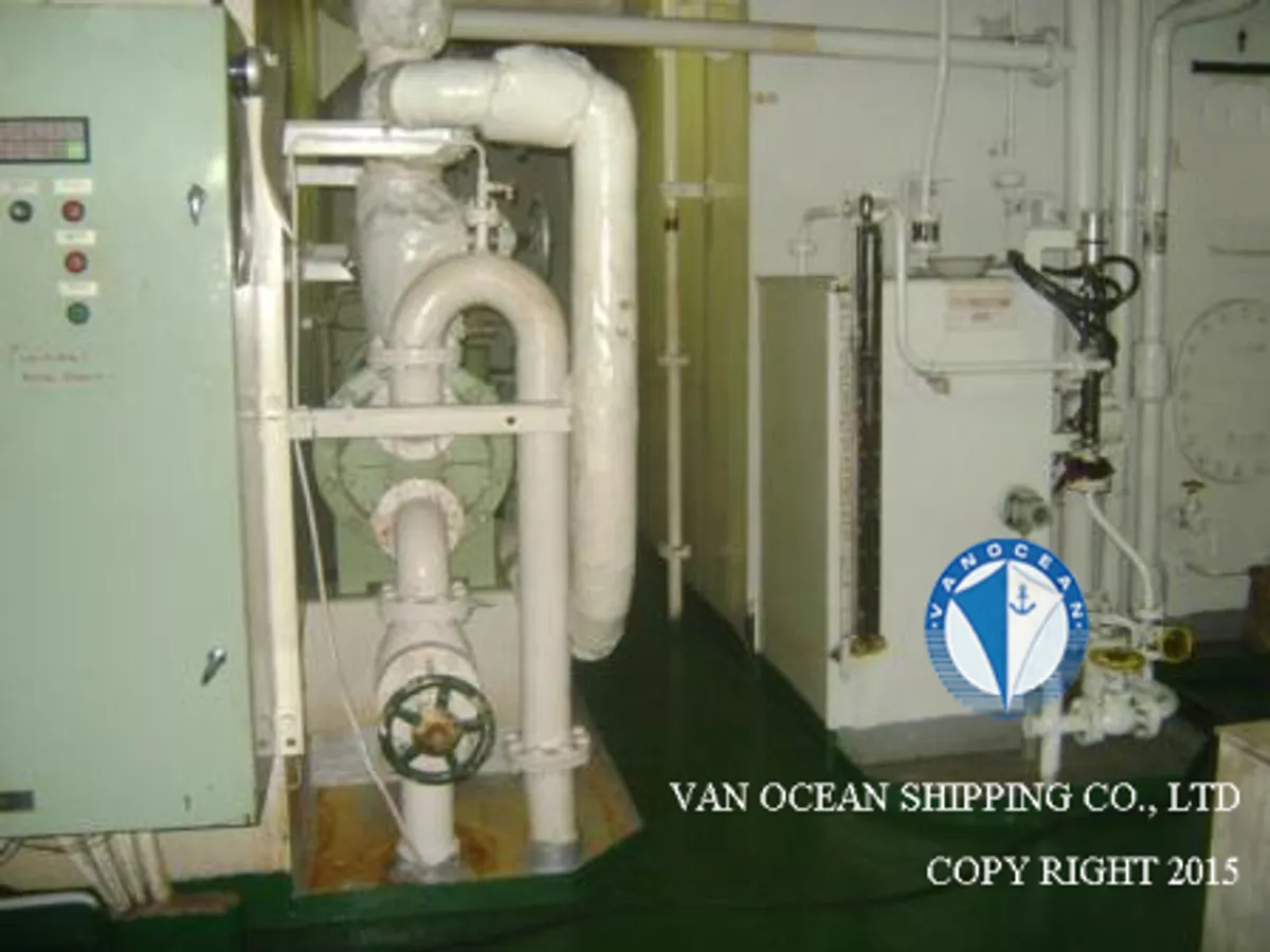 Oil/Chemical tanker for sale