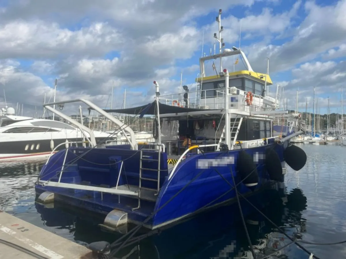 Survey vessel for sale