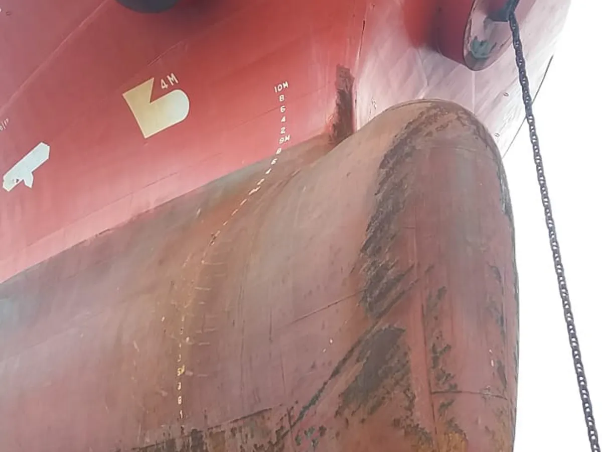 Oil/Chemical tanker for sale