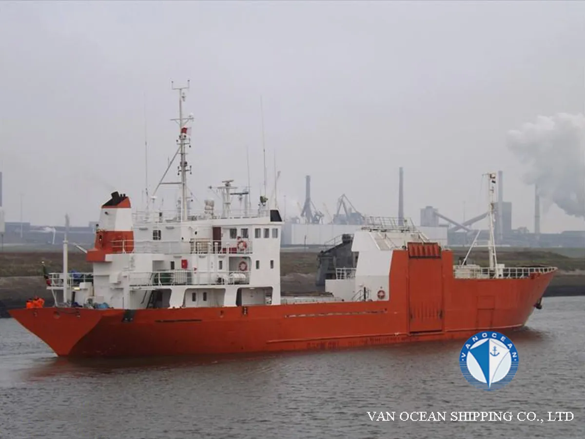 Reefer ship for sale