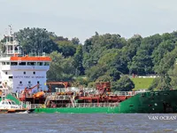 Oil/Chemical tanker for sale