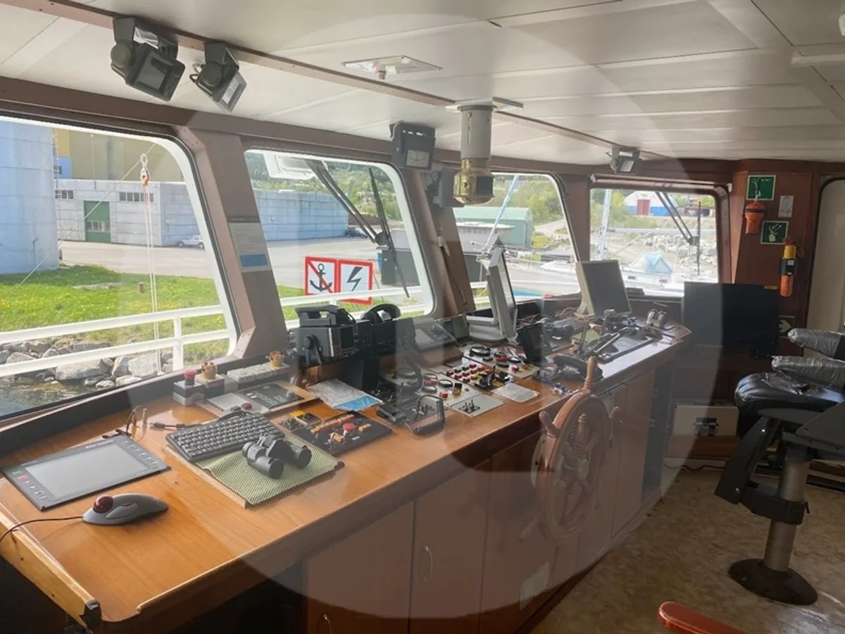 Survey vessel for sale