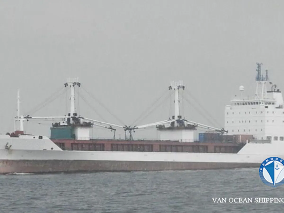 Reefer ship for sale