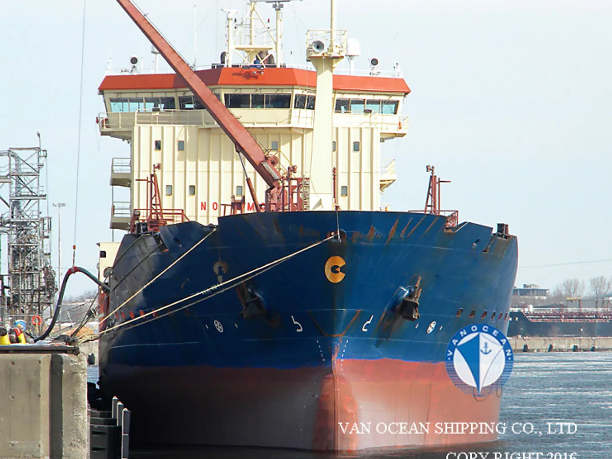 Oil/Chemical tanker for sale