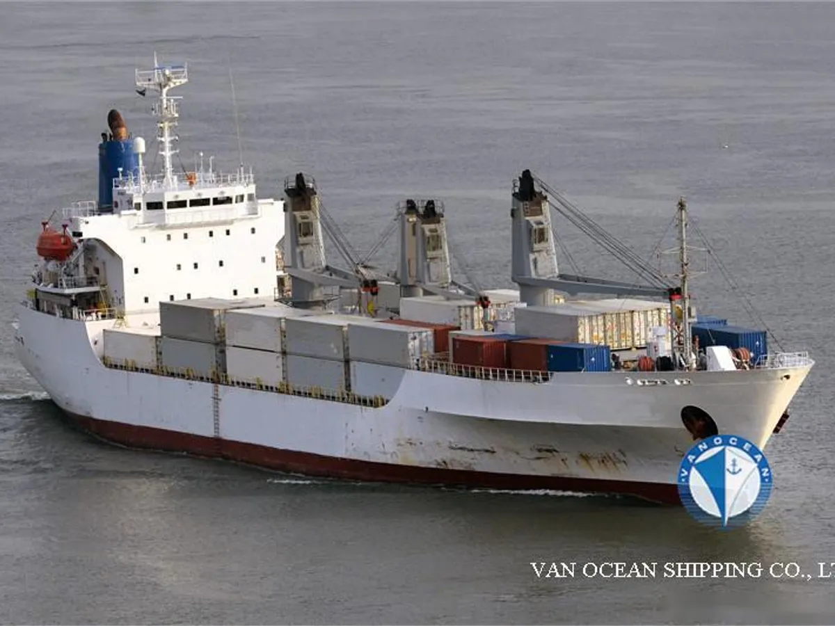 Reefer ship for sale