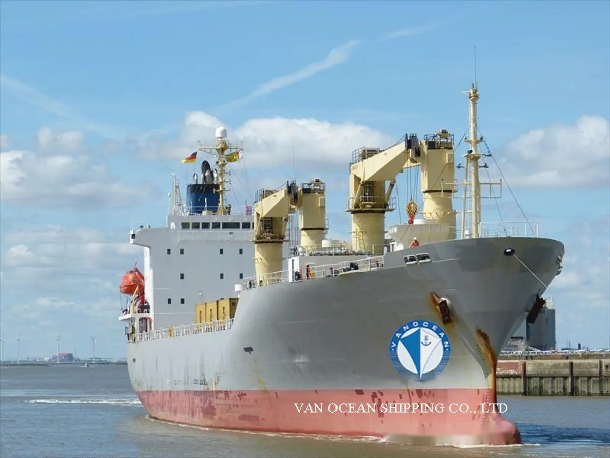 Reefer ship for sale