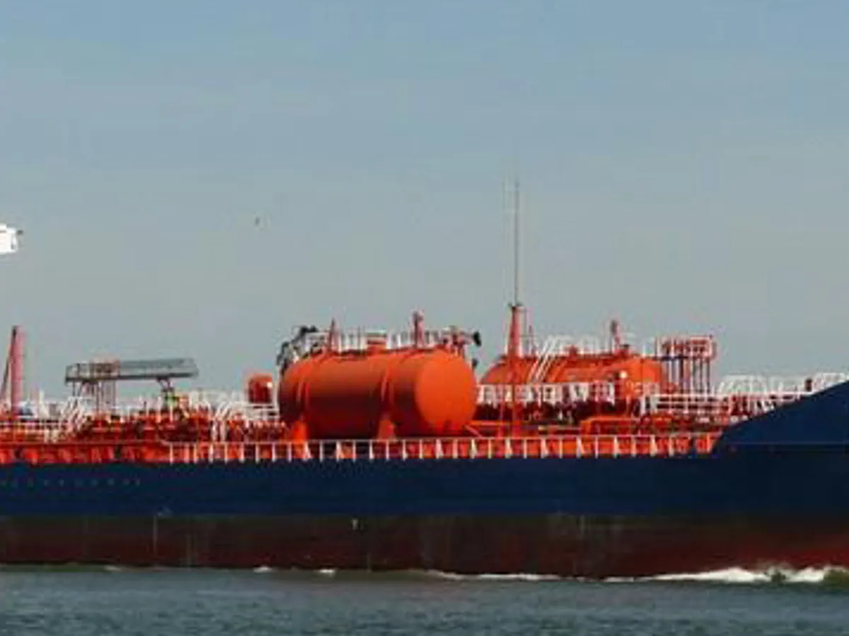 Oil/Chemical tanker for sale
