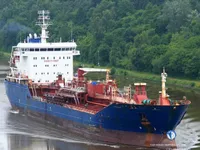 Oil/Chemical tanker for sale