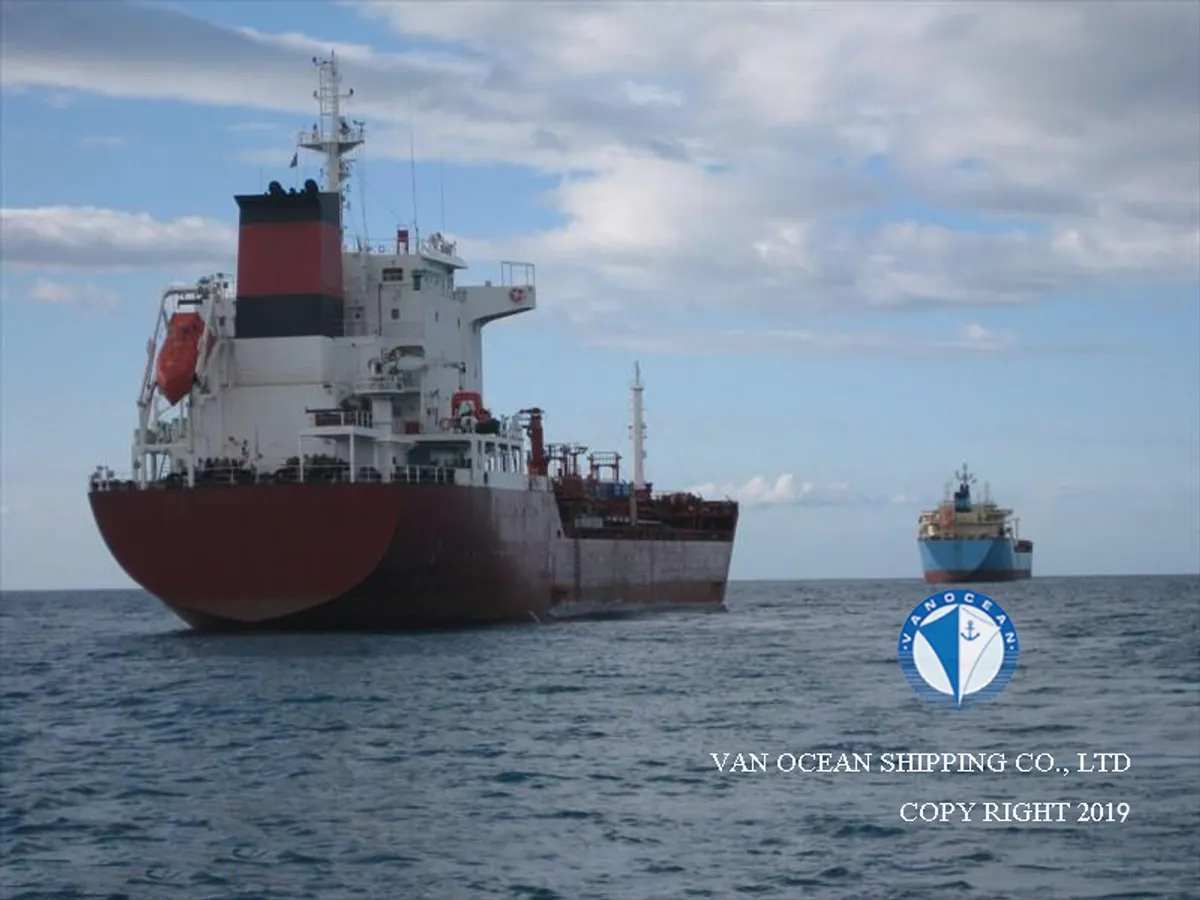 Oil/Chemical tanker for sale