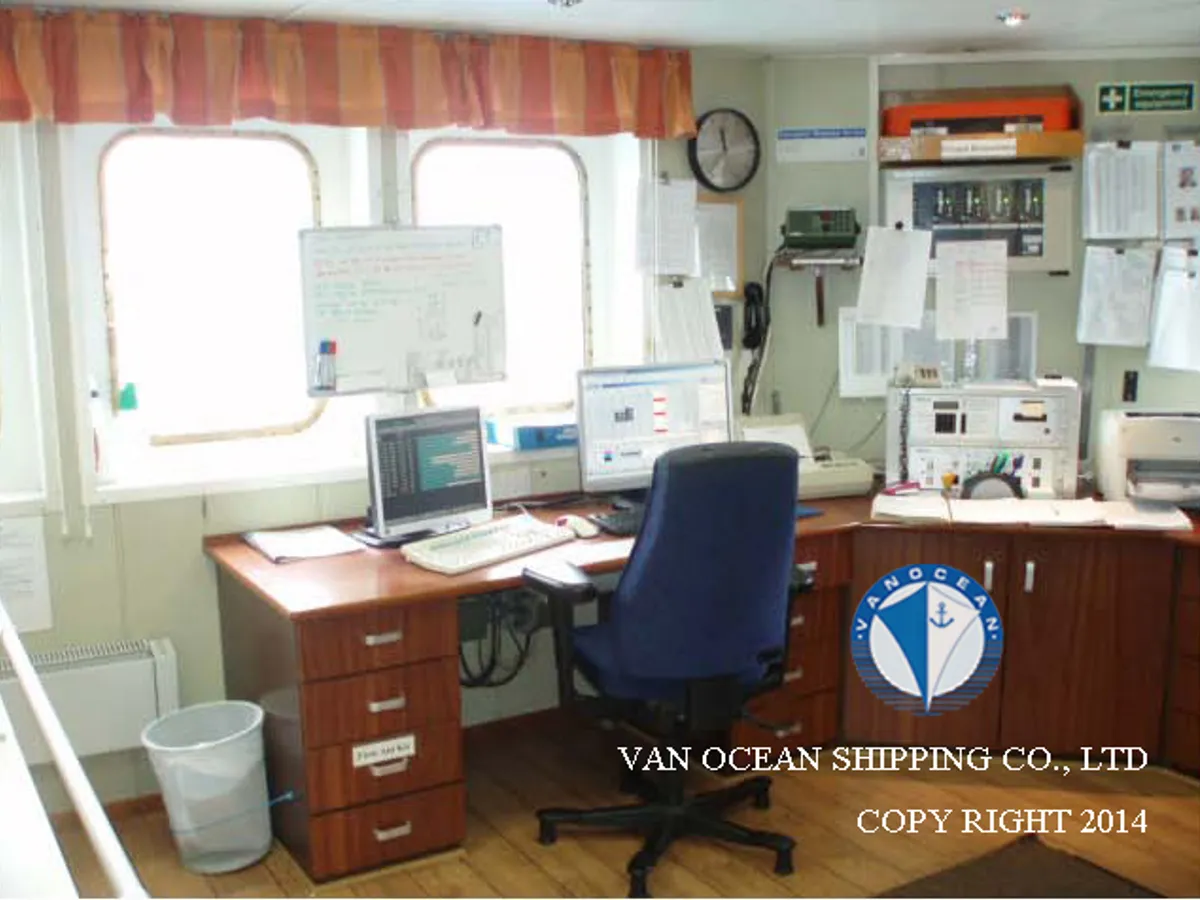 Oil/Chemical tanker for sale