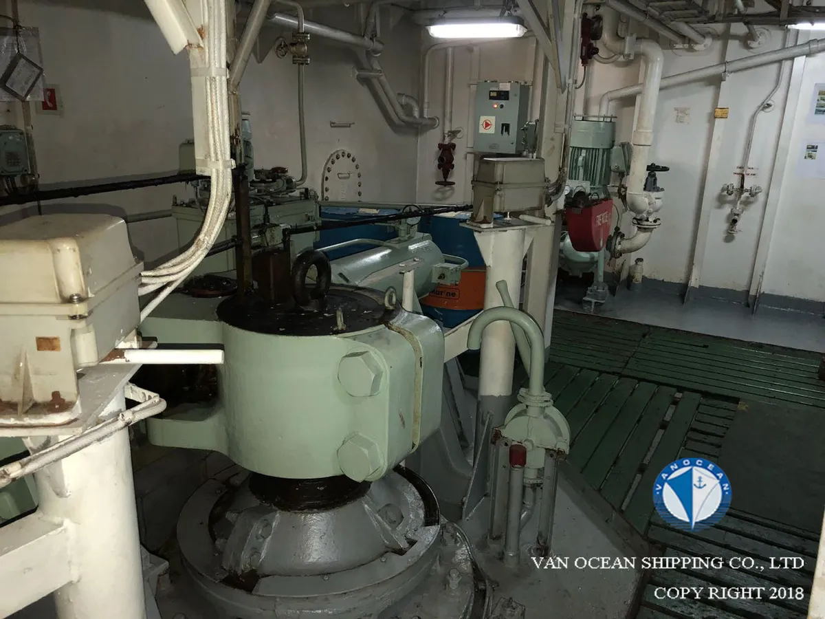 Oil/Chemical tanker for sale