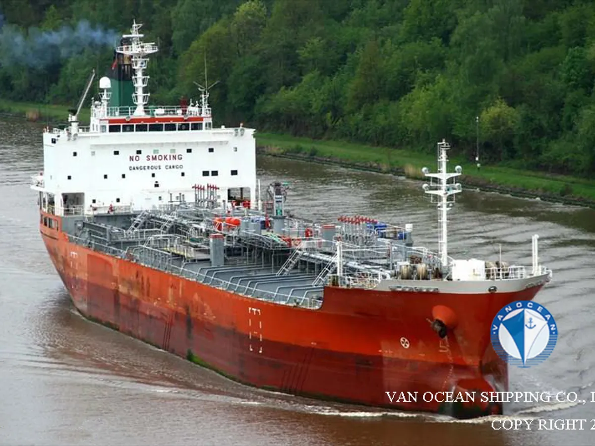 Oil/Chemical tanker for sale