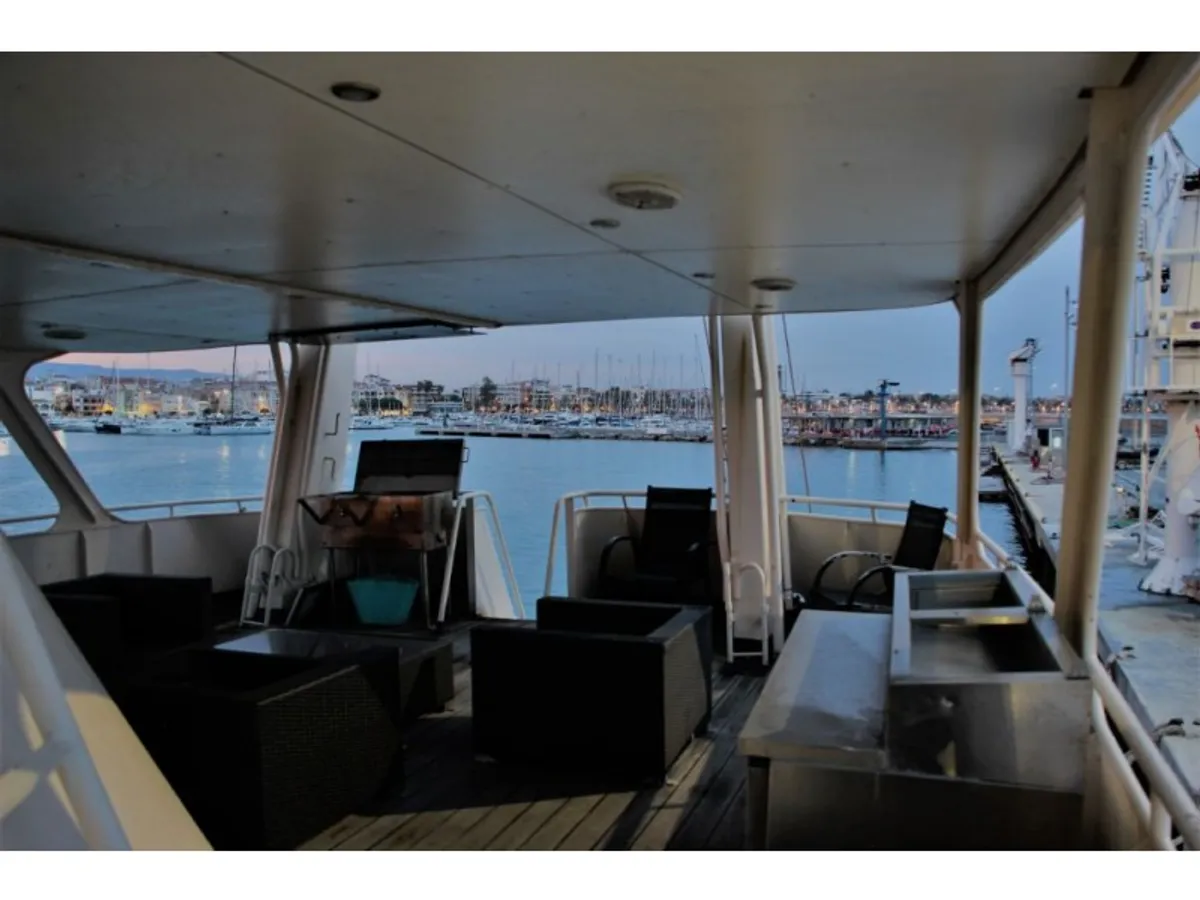 Yacht for sale