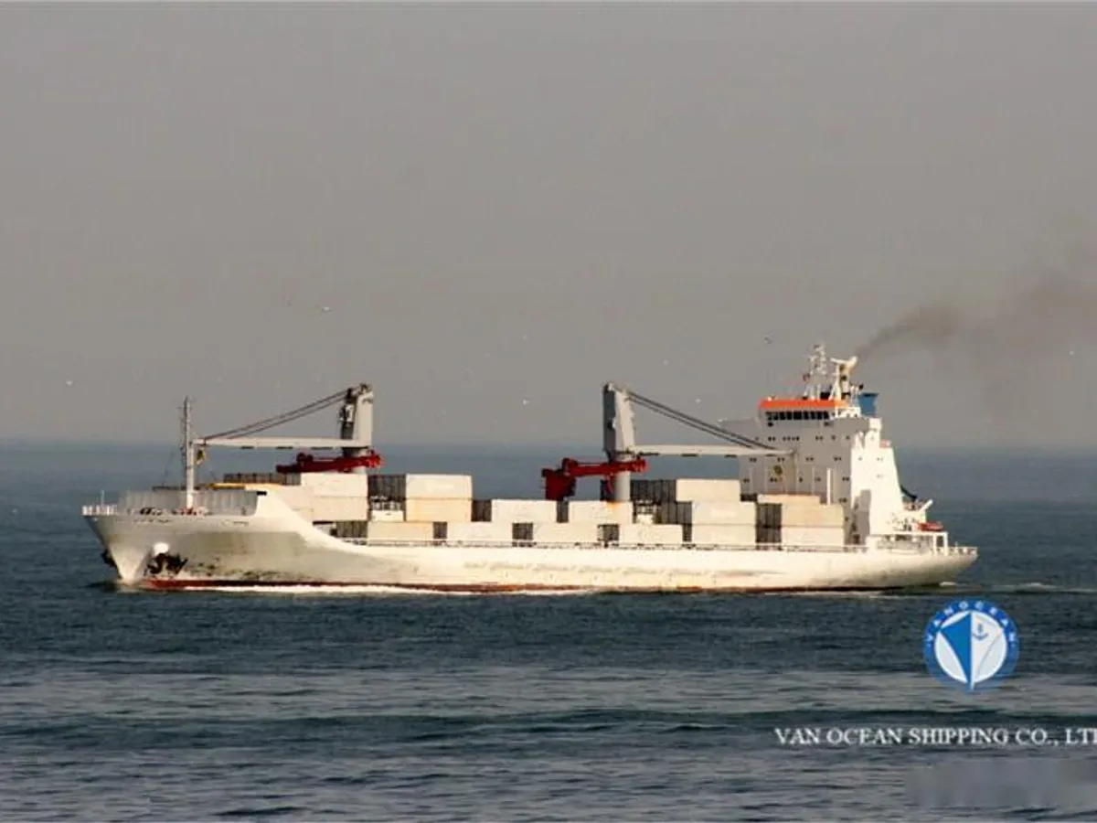 Reefer ship for sale