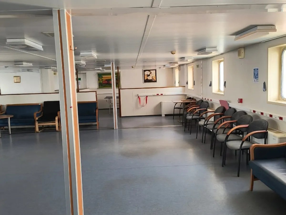 Accommodation barge for sale