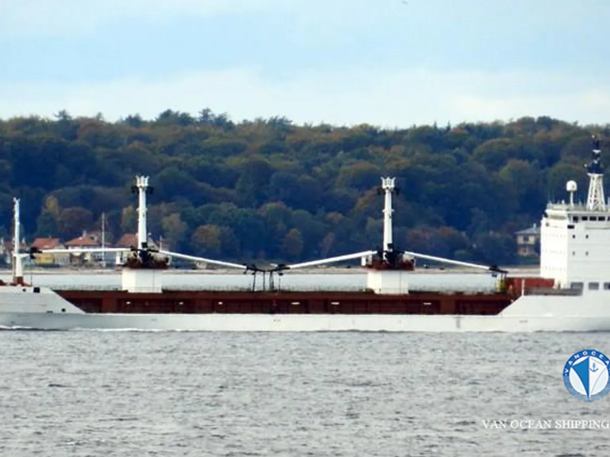 Reefer ship for sale