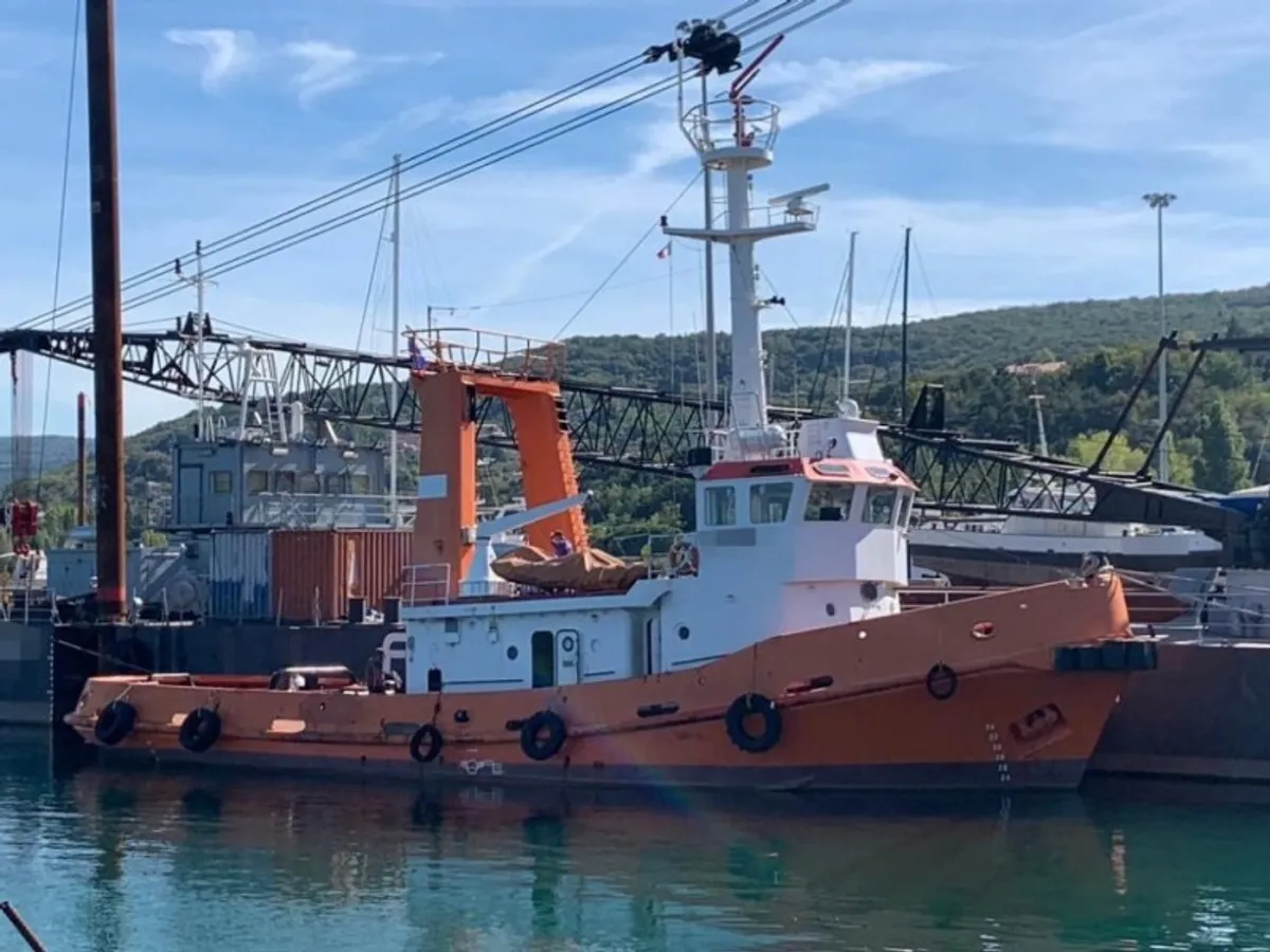 Tugboat for sale