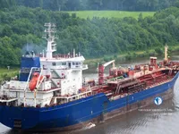 Oil/Chemical tanker for sale