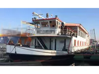 Container ship for sale