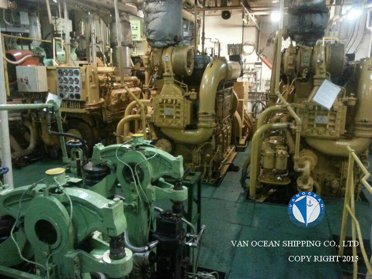 Oil/Chemical tanker for sale