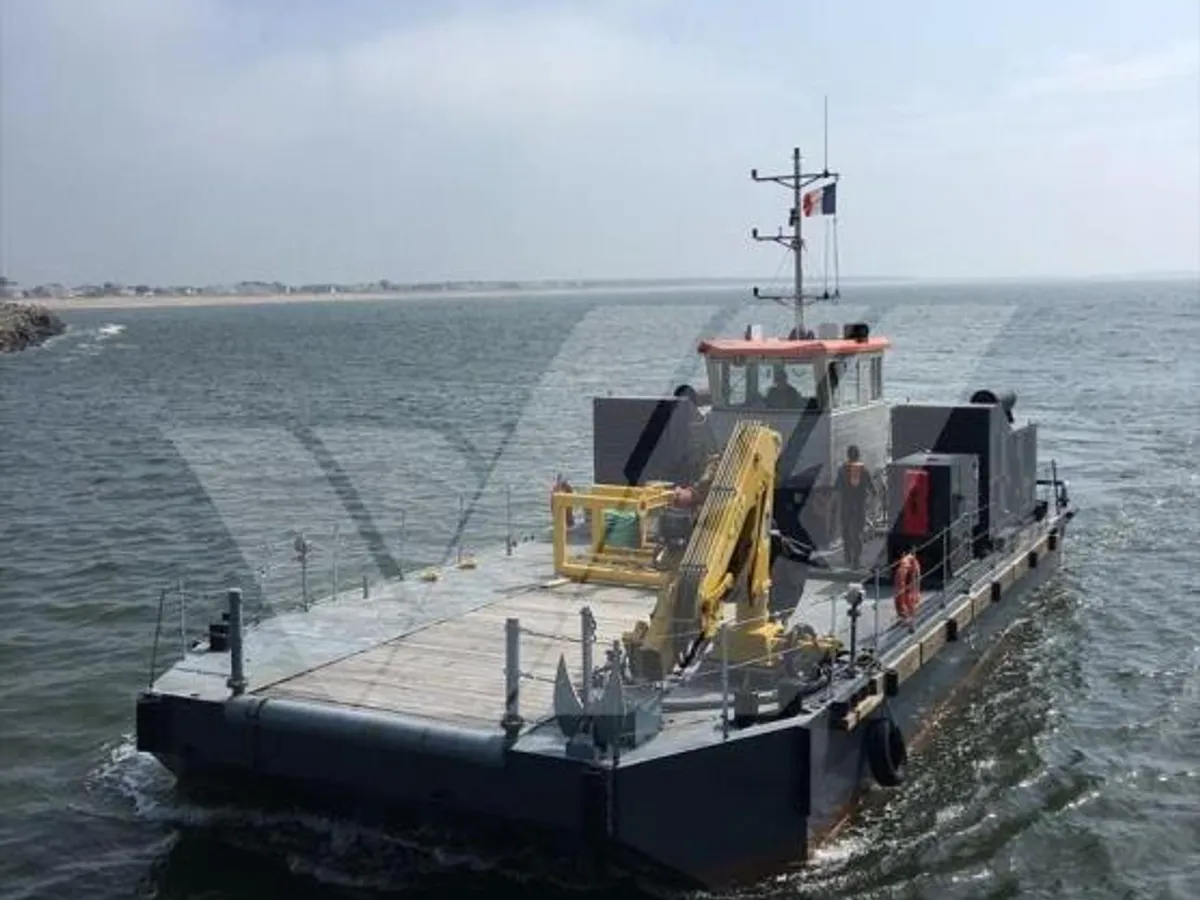 Dredger for sale