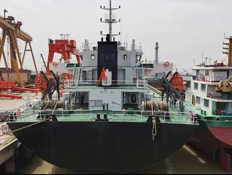 Bulk carrier for sale